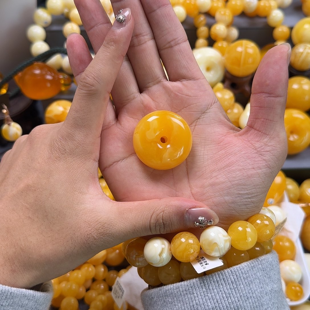 琥珀珠宝奇石未镶嵌平安扣