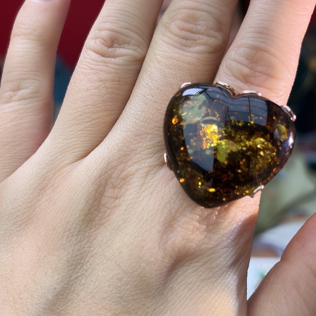 琥珀颈饰未镶嵌戒指