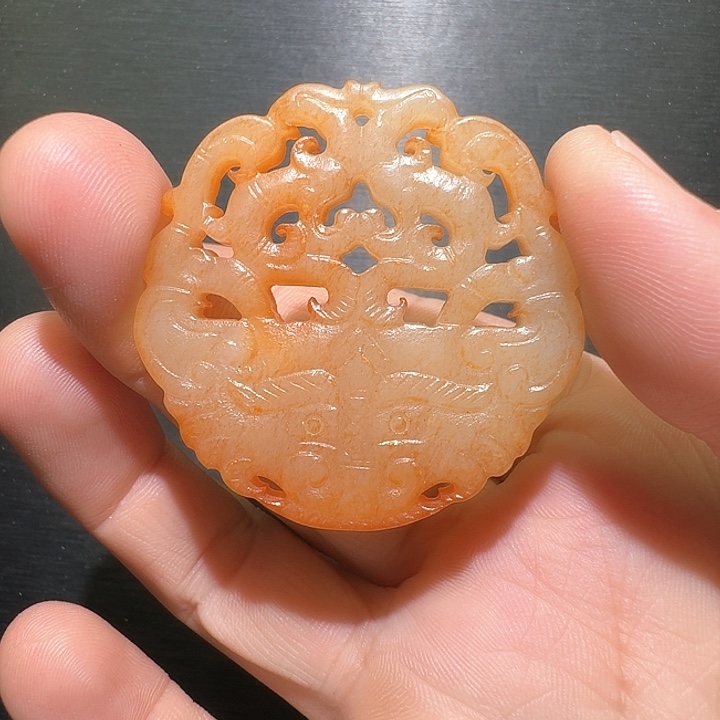 和田玉挂件未镶嵌西**?