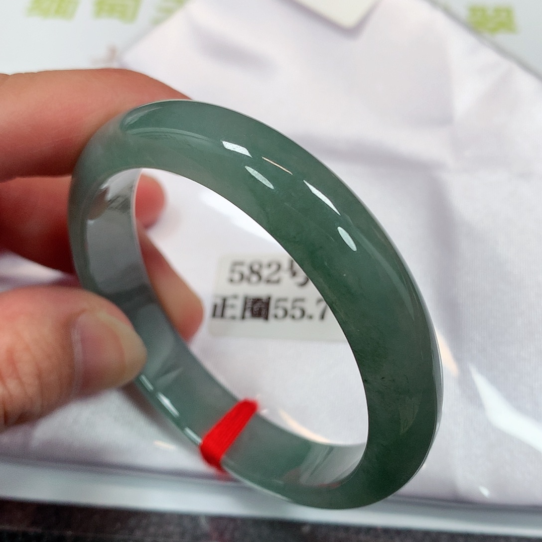 【闪购商品】未镶嵌手镯翡翠582号