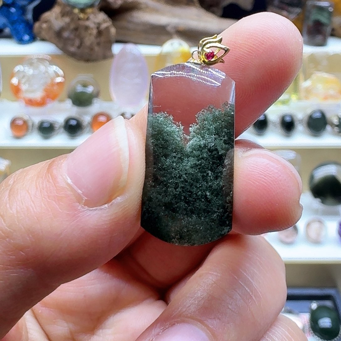 水晶吊坠(赠链)18K金镶嵌吊坠