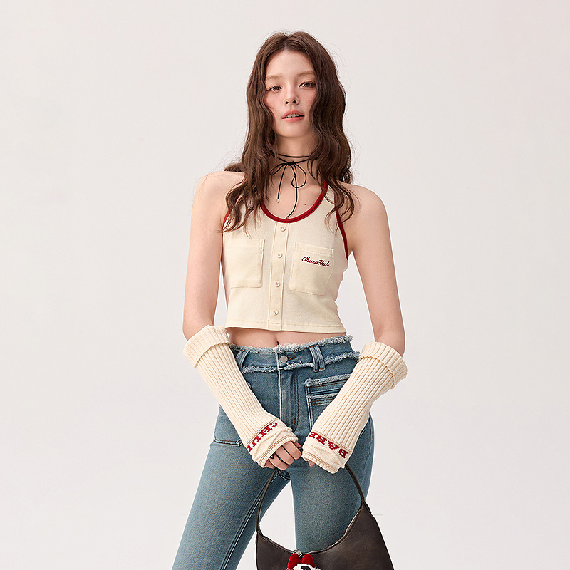 CHUU春季女装挂脖设计感辣妹穿搭显瘦个性修身弹力款背心吊带