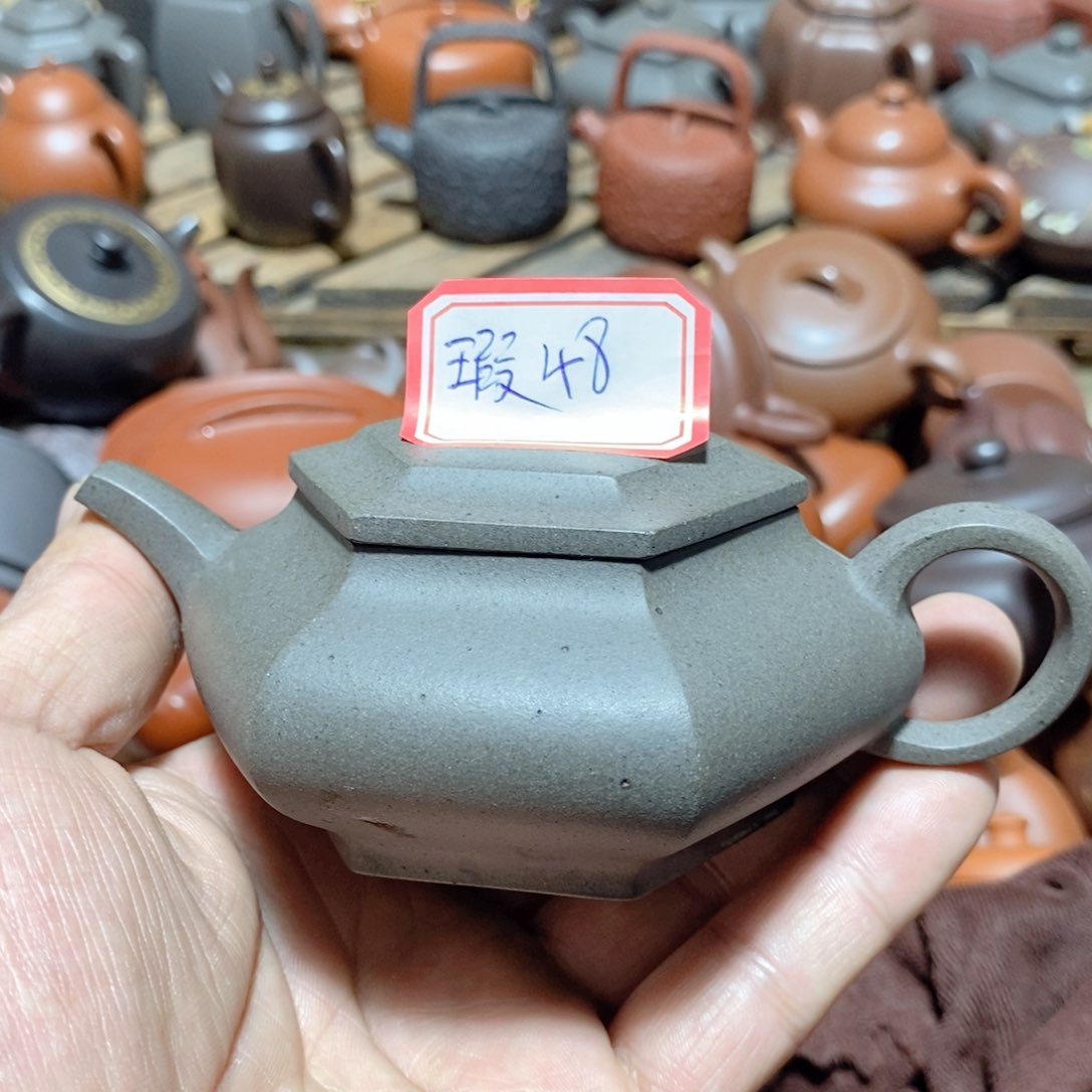 紫砂茶壶欢迎各位光临惠顾