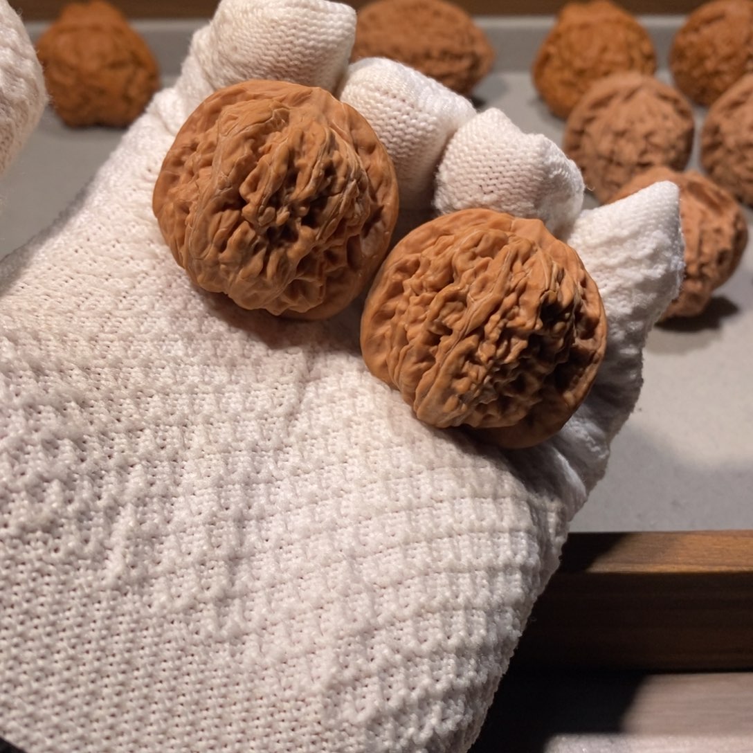 把件核桃37全品四座楼