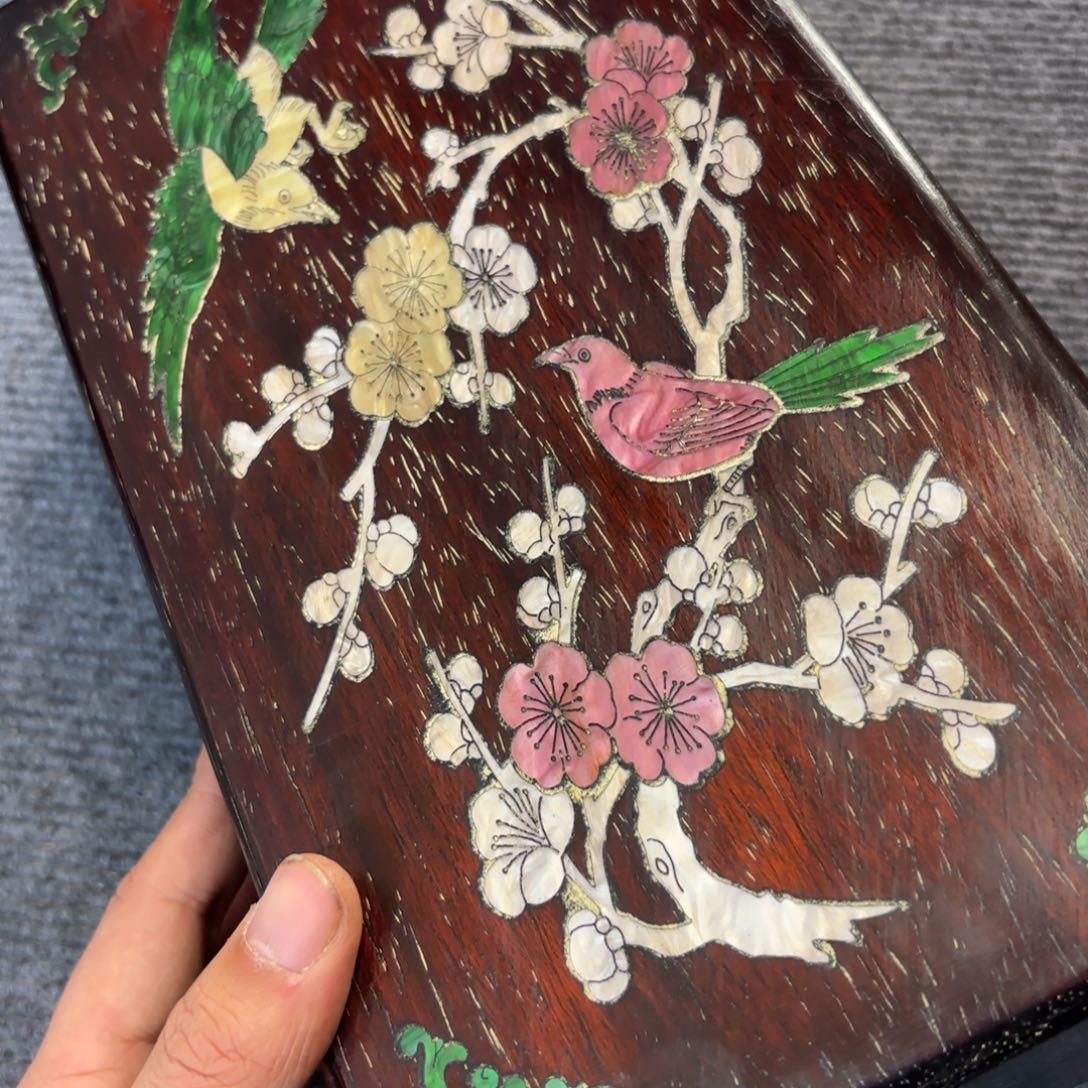 木小叶紫檀独板收纳盒