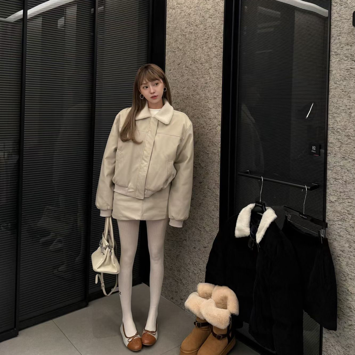 ▪️现货·GOD正版财神家洋气翻领pu皮羽绒内胆保暖外套女潮