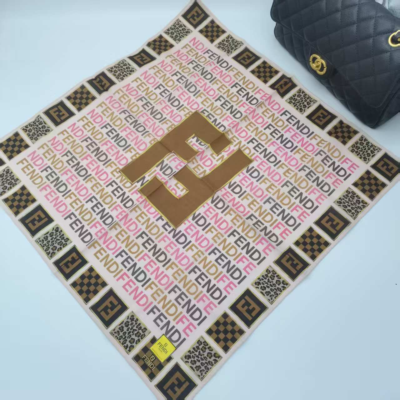 99新 FENDI/芬迪 海囤/芬迪/丝巾/xh94550