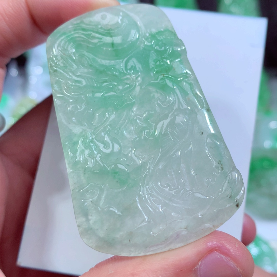 翡翠颈饰未镶嵌缅甸翡翠