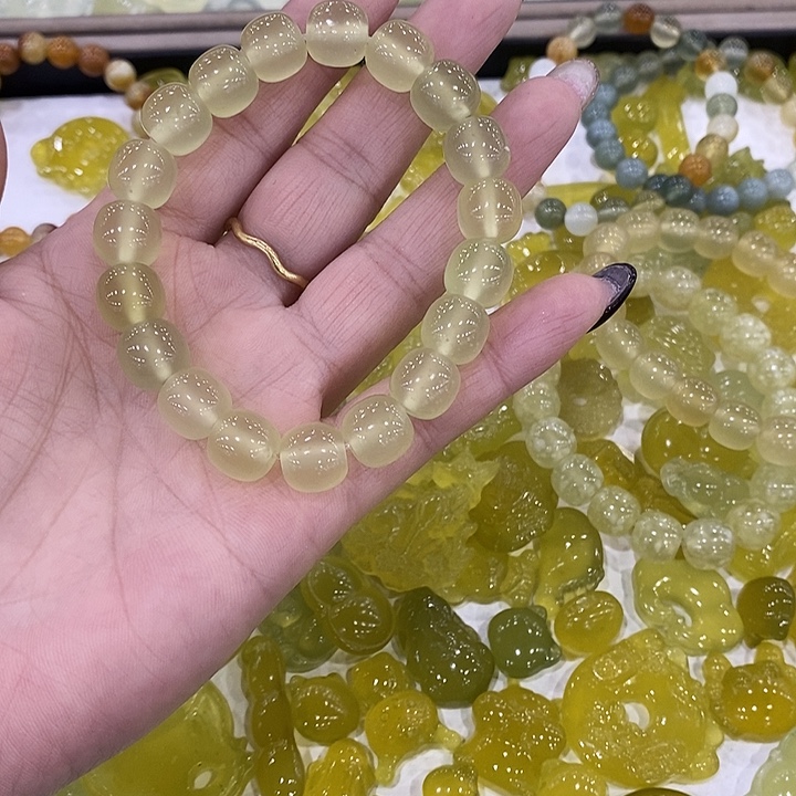 蛇纹石玉合金颈饰