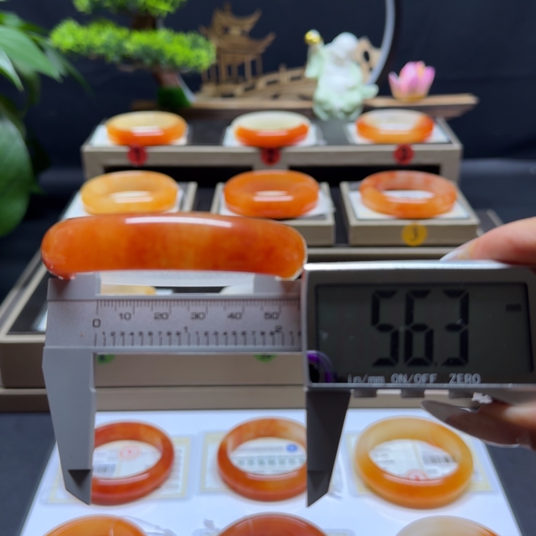 合金石英质玉（黄龙玉）手链
