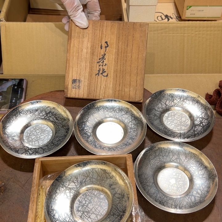 瓷器周边默认瑕疵1