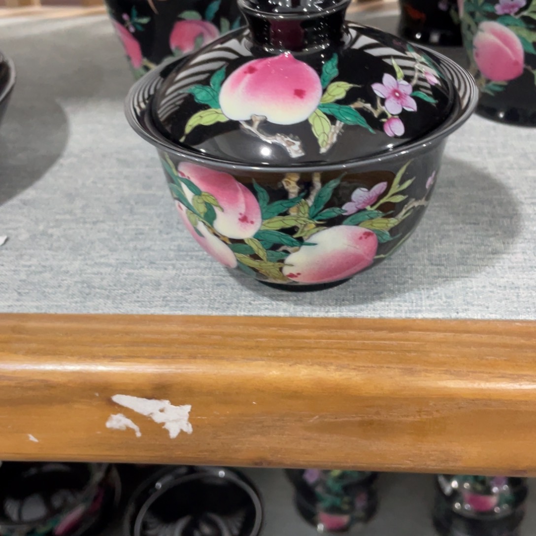 杯你****！景德镇陶瓷学院￼