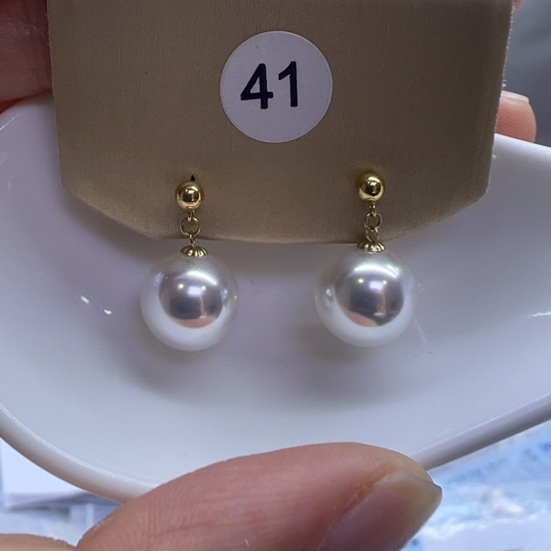 18K金镶嵌淡水珍珠耳饰