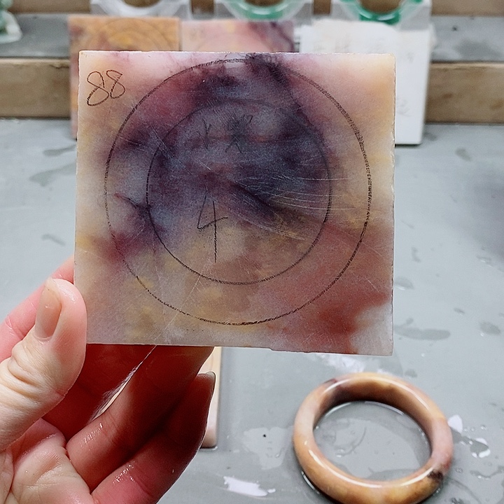 石英质玉手镯未镶嵌定制