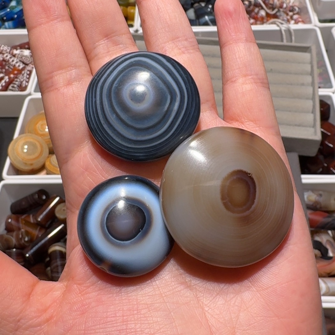 玛瑙/玉髓未镶嵌珠宝半成品