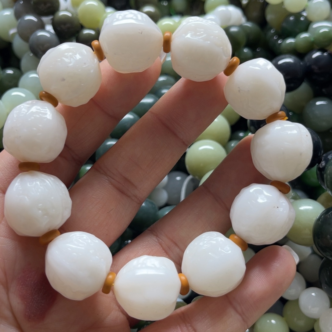 和田玉手链未镶嵌