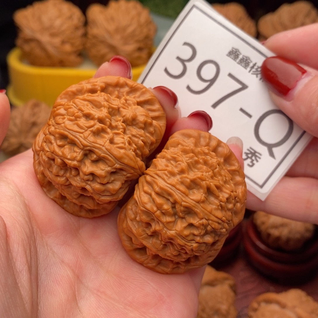 文玩核桃把件白狮43