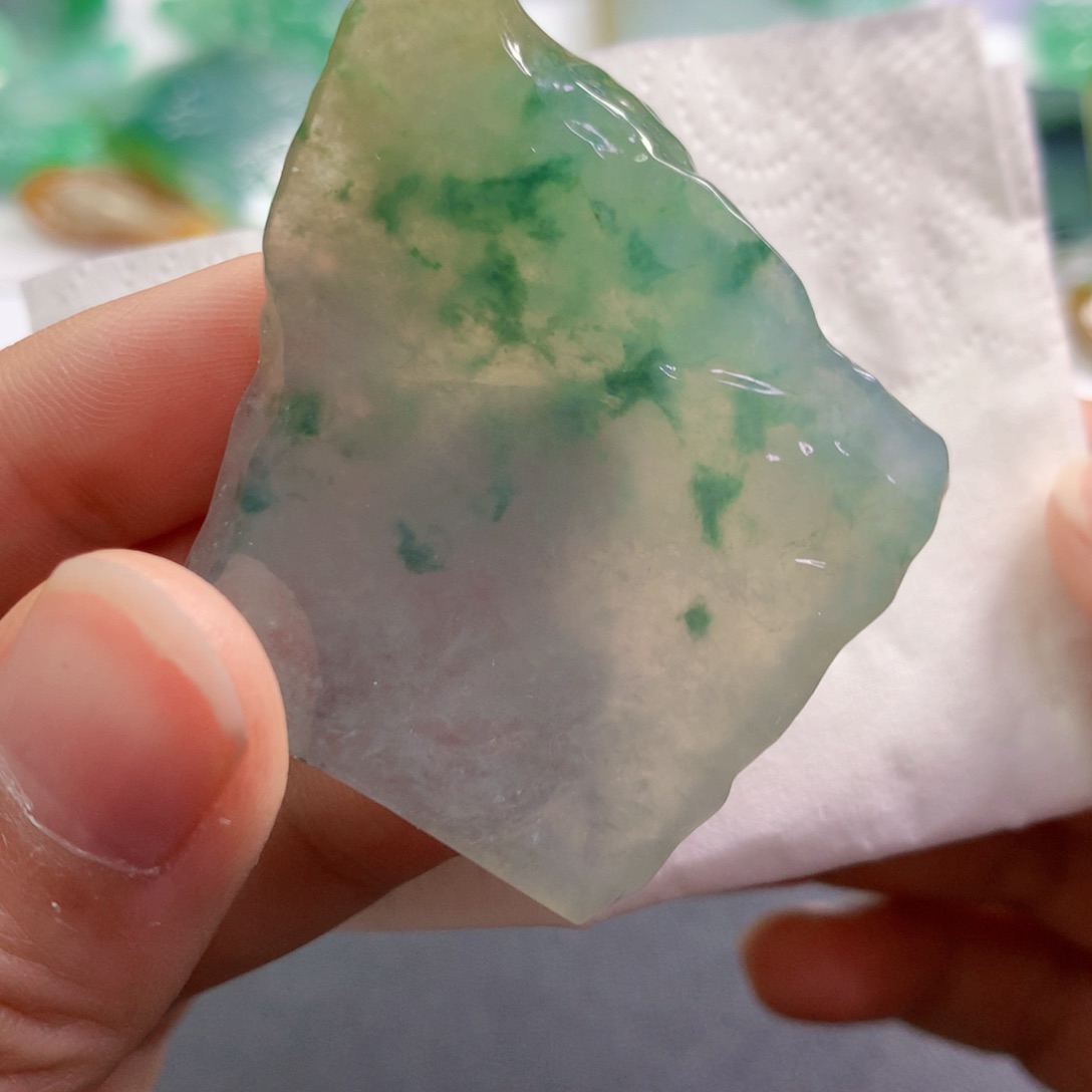 【闪购商品】翡翠吊坠(不含链)未镶嵌