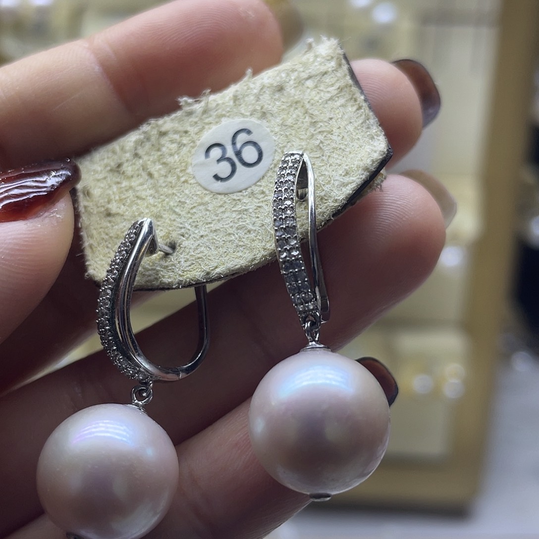 银S925镶嵌淡水珍珠耳饰