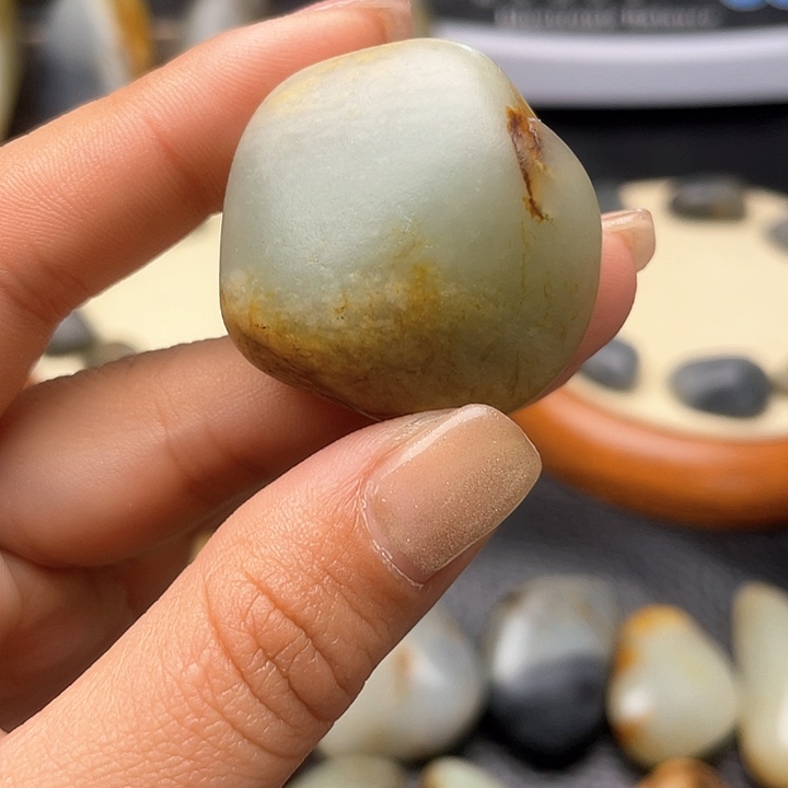 和田玉颈饰未镶嵌39