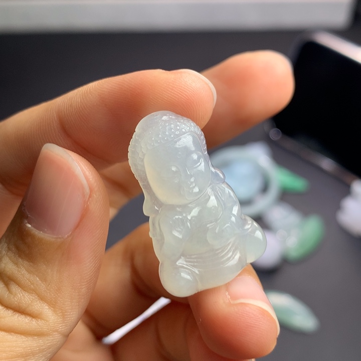 定制翡翠未镶嵌宝宝佛