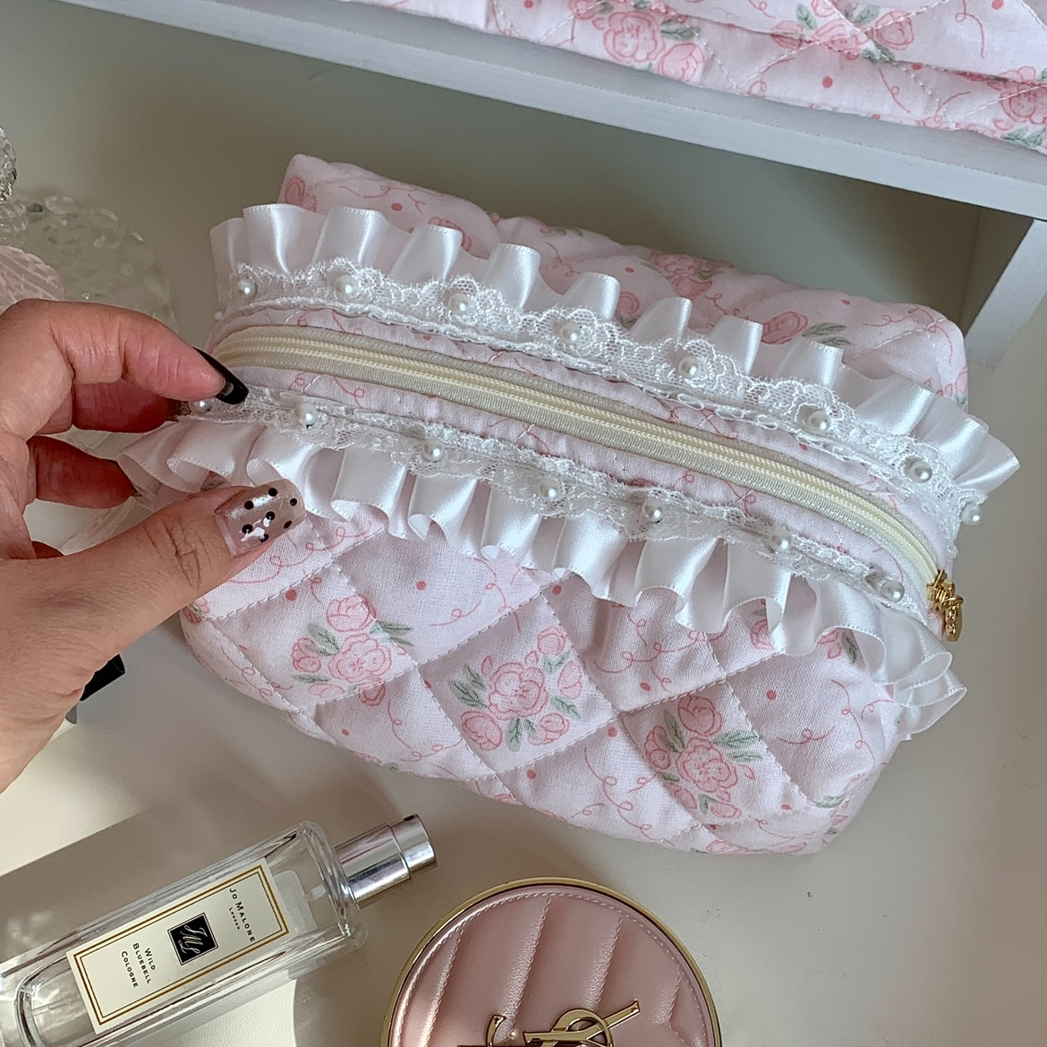 韩国进口手捧花手作豆腐化妆包