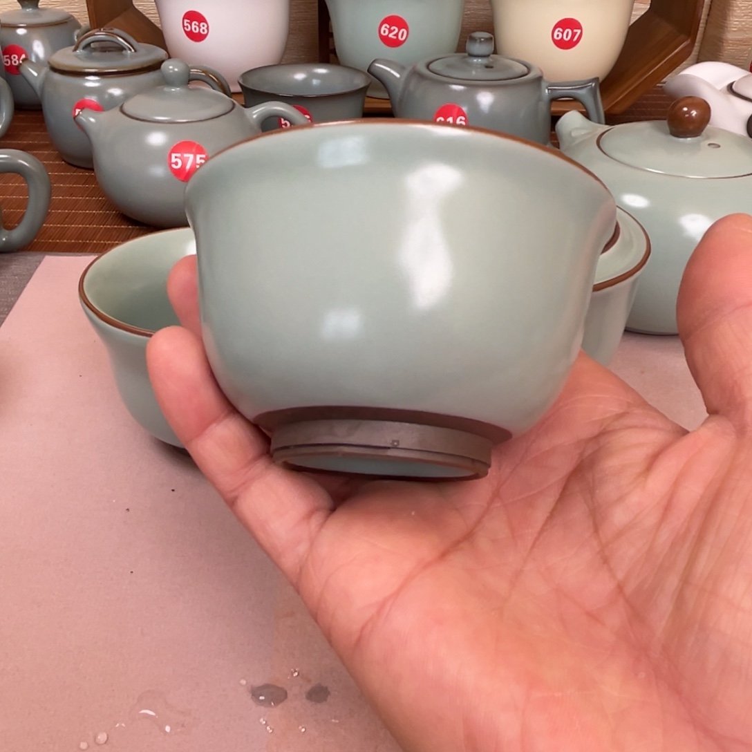 瓷片开播见面礼。。。。。