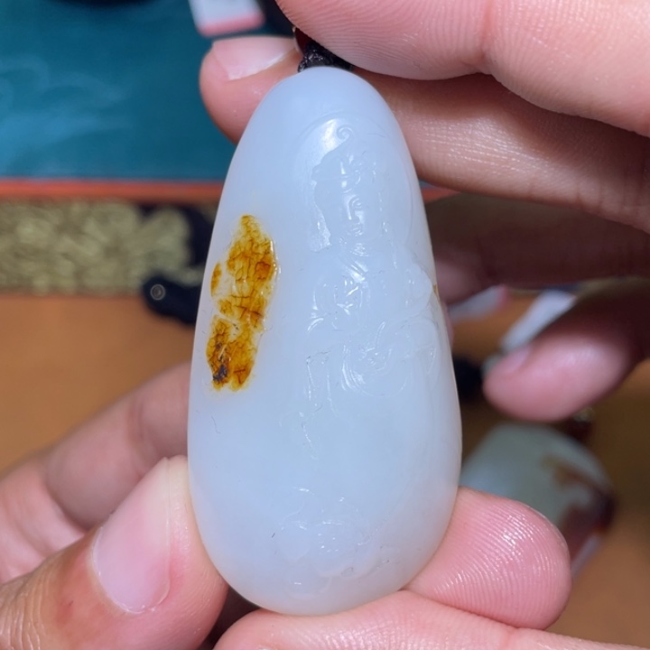 和田玉未镶嵌颈饰J