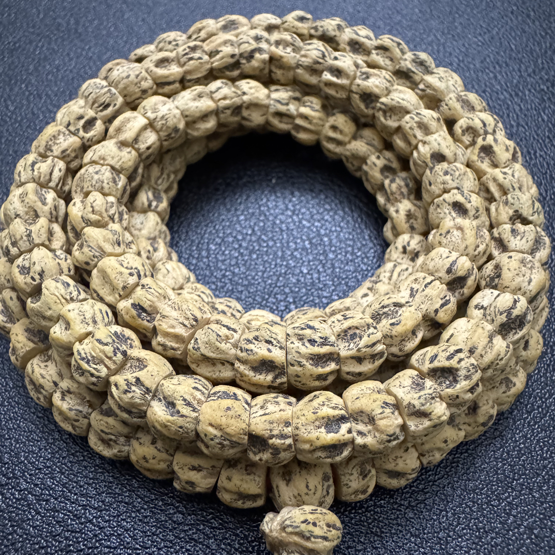 【藏式斜切】【藏式横打】热振百香籽深坑满鬼脸水晶玉化皮质高油高密