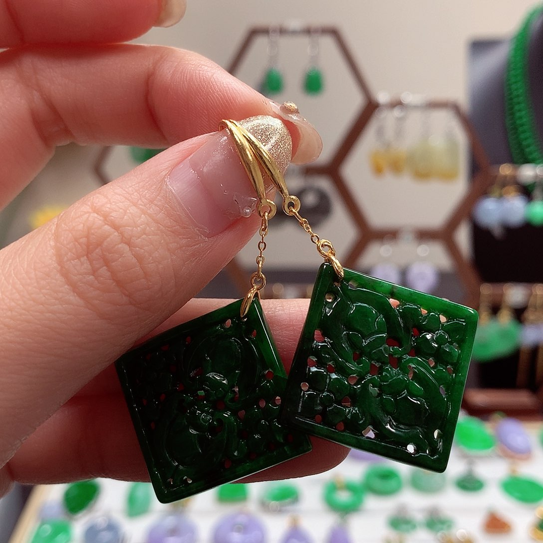 翡翠耳饰银S925镶嵌天然翡翠