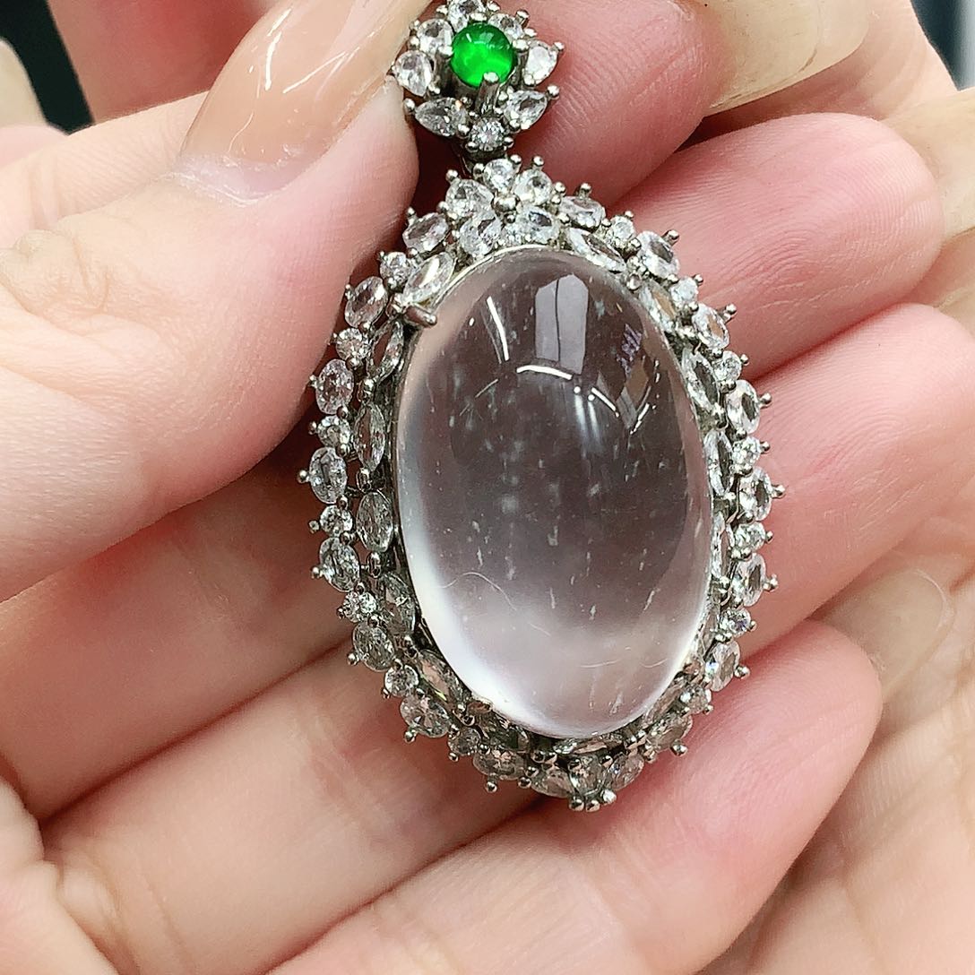 银S925镶嵌吊坠石英质玉