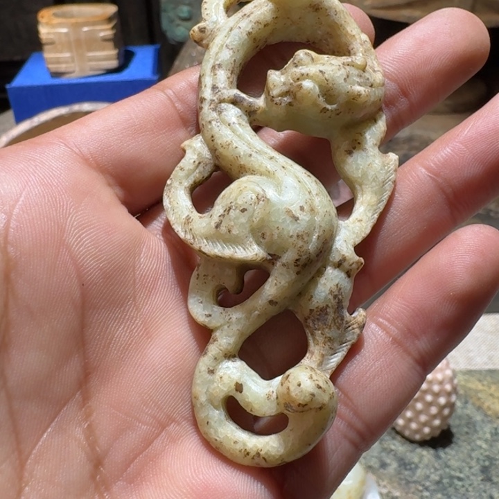 和田玉（糖玉）颈饰未镶嵌彭***青