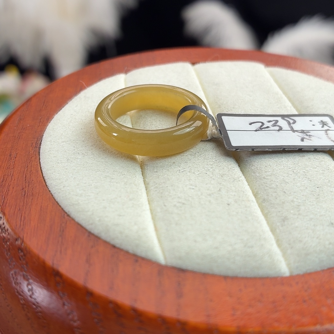 和田玉（糖玉）未镶嵌戒指r49浅糖圆条16.2