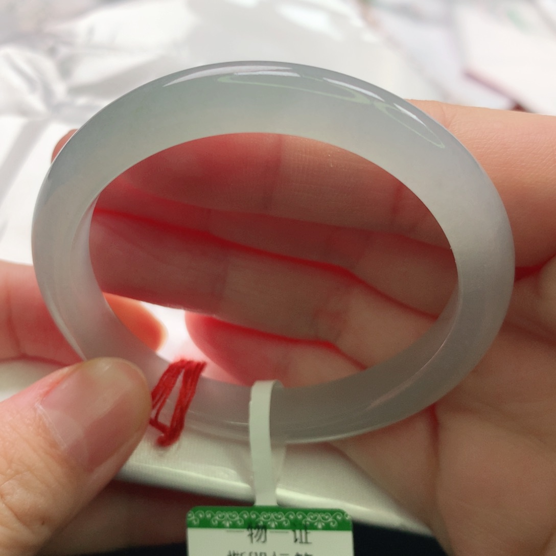 翡翠手镯未镶嵌54贵妃