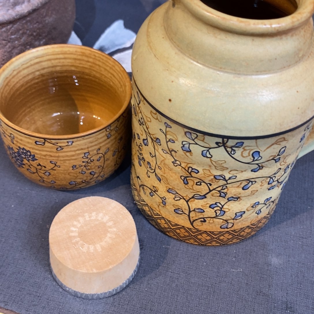 瓷片在家住一晚上了……不