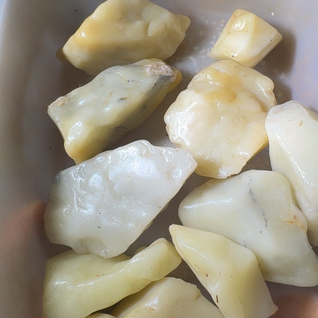 李***毛寿山石8998999888999