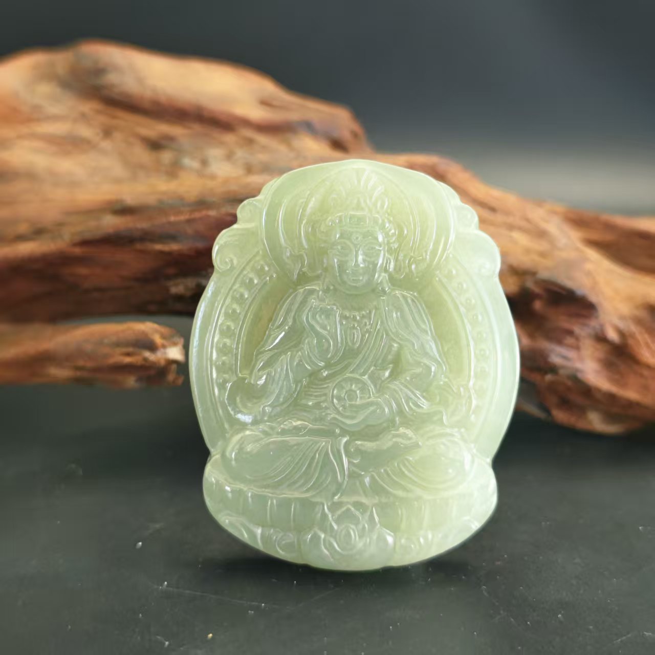 Q和田玉观音吊坠2691