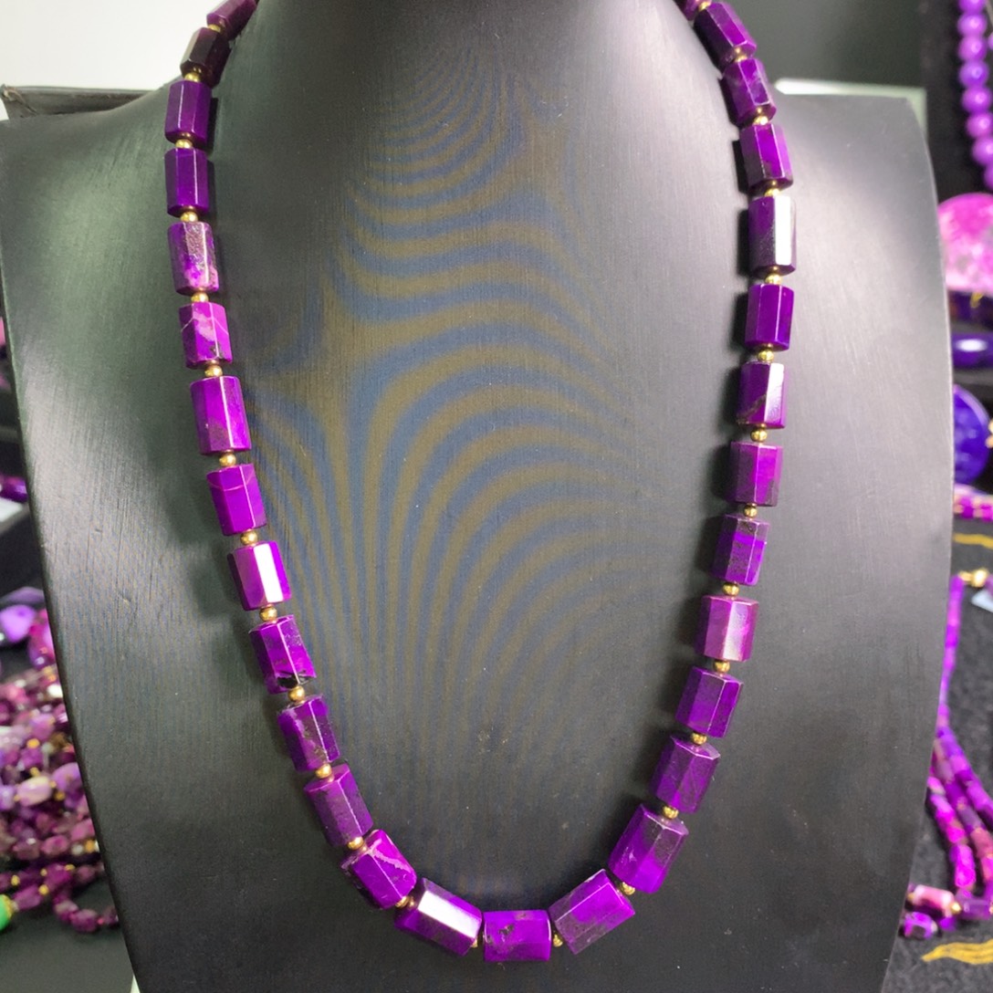 苏纪石（舒俱来）未镶嵌帝王紫八棱项链