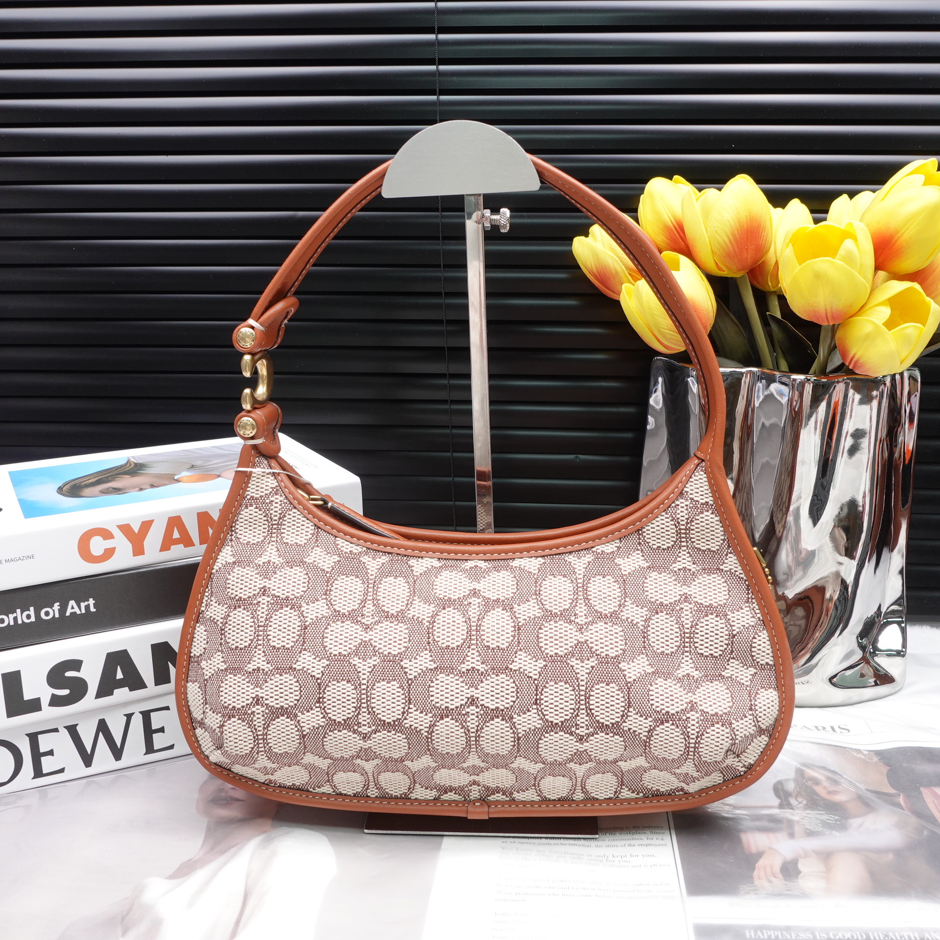 95新 COACH/蔻驰 单肩包/T10234047