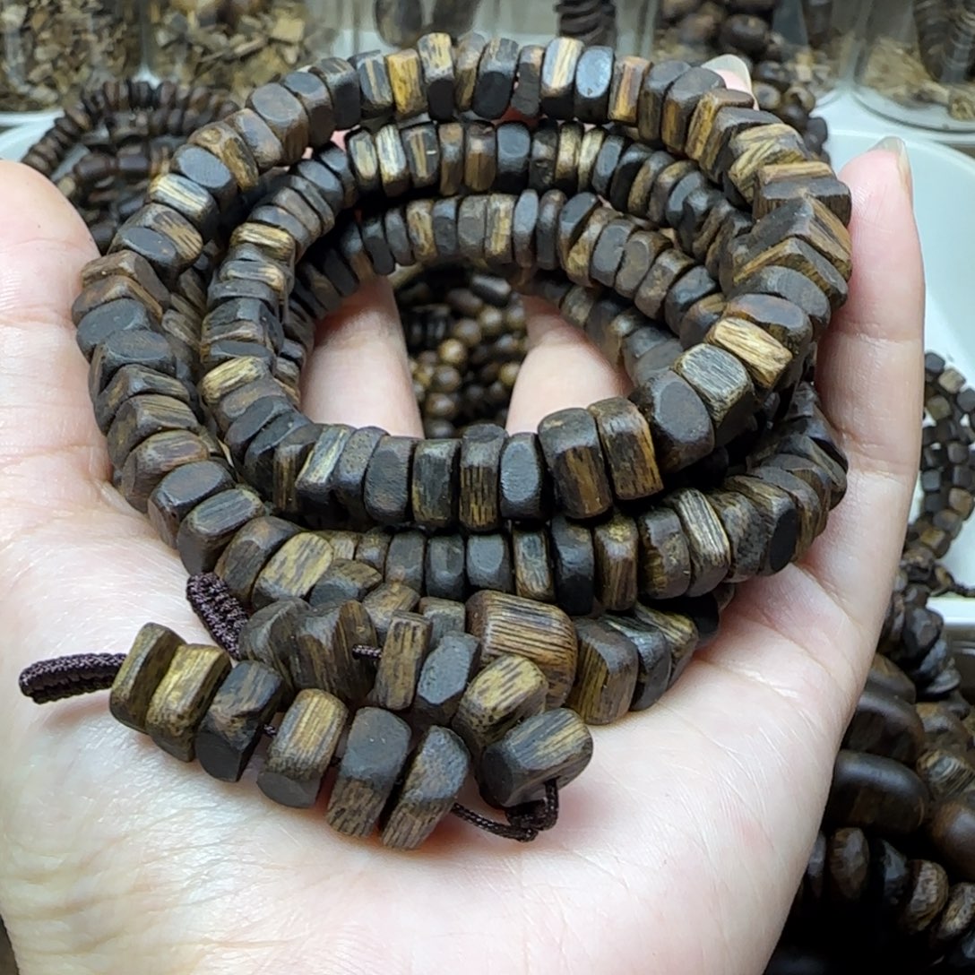 香***宝手串沉香多圈高油牛肉干老料52.3克