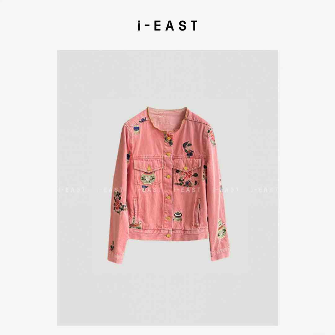  i-EAST  港岛玫瑰~手工绣花朵圆领外套-3D WT41265