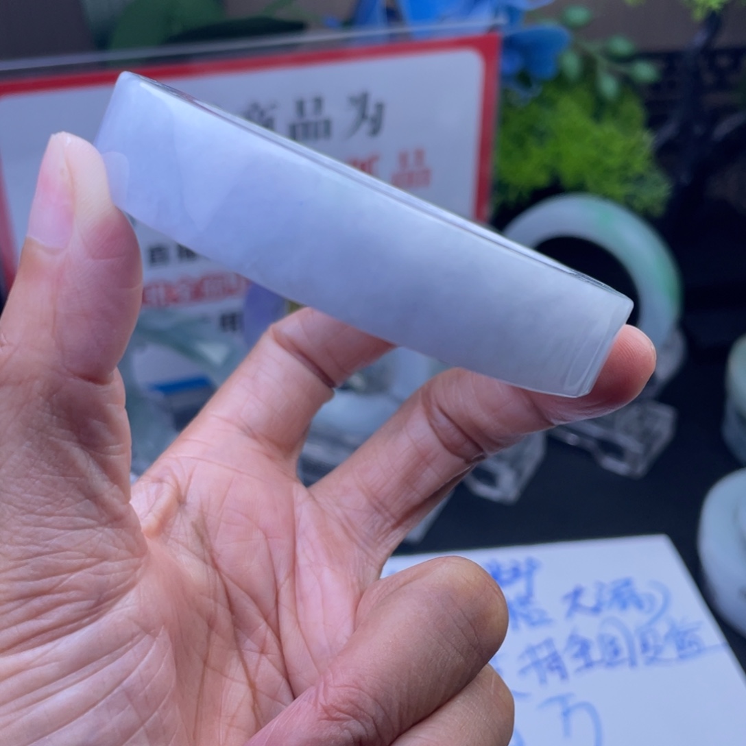 未镶嵌定制翡翠翡翠手镯