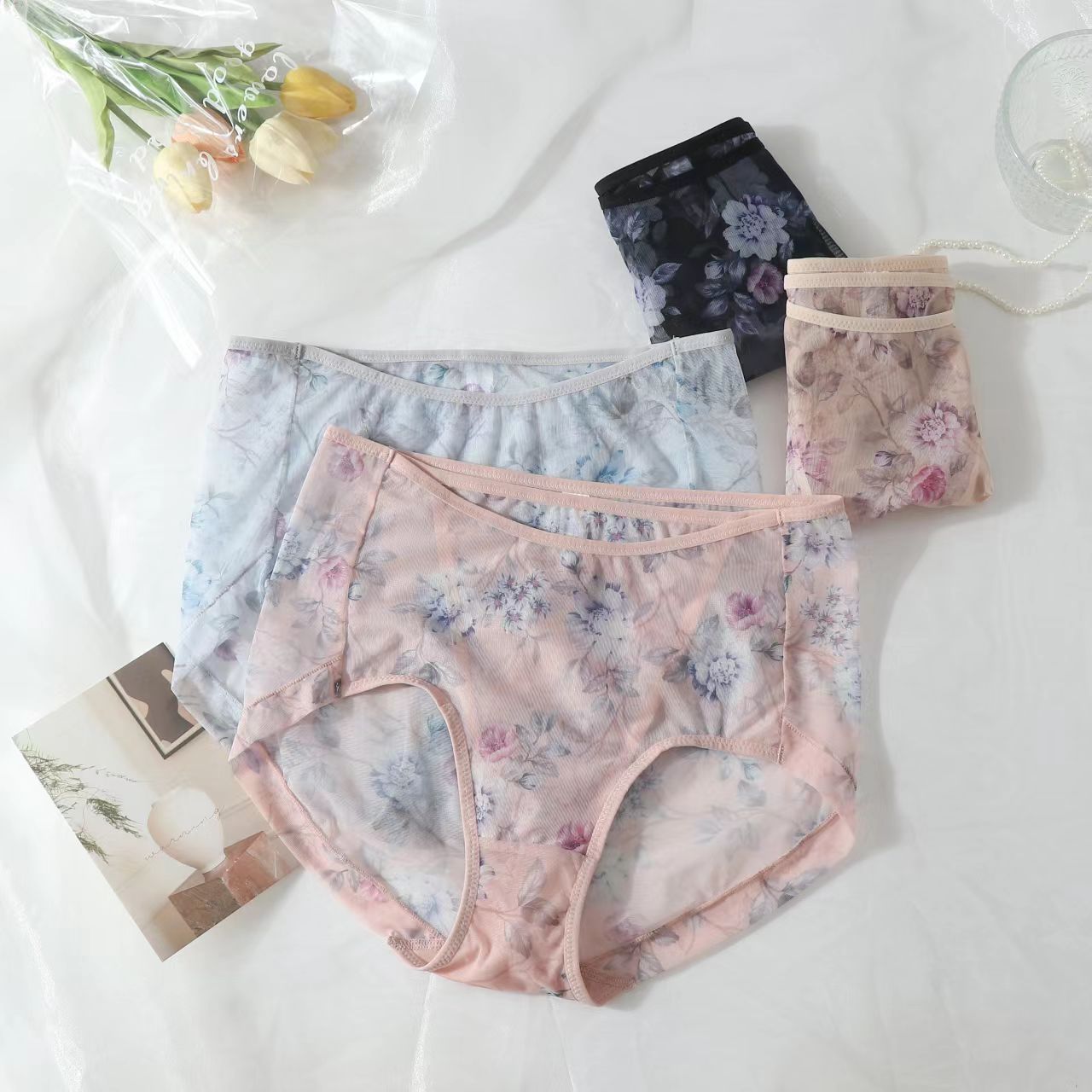 蕾丝网纱透气无痕胖妹妹碎花舒适时尚女士少女中腰印花内裤（1011）