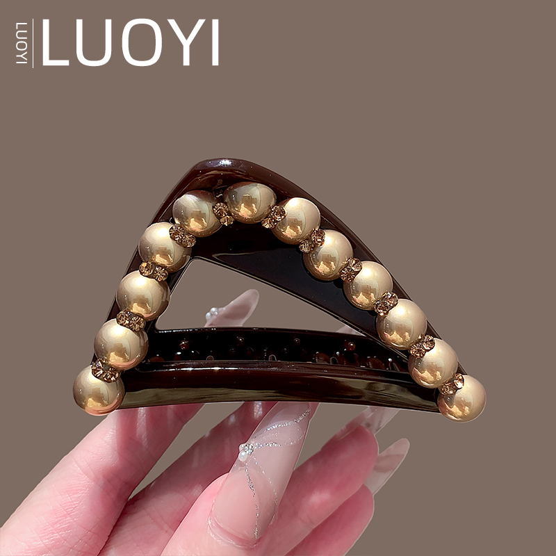 2025新款香槟珍珠抓夹三角高马尾固定发夹后脑勺盘发抓鲨鱼夹头饰