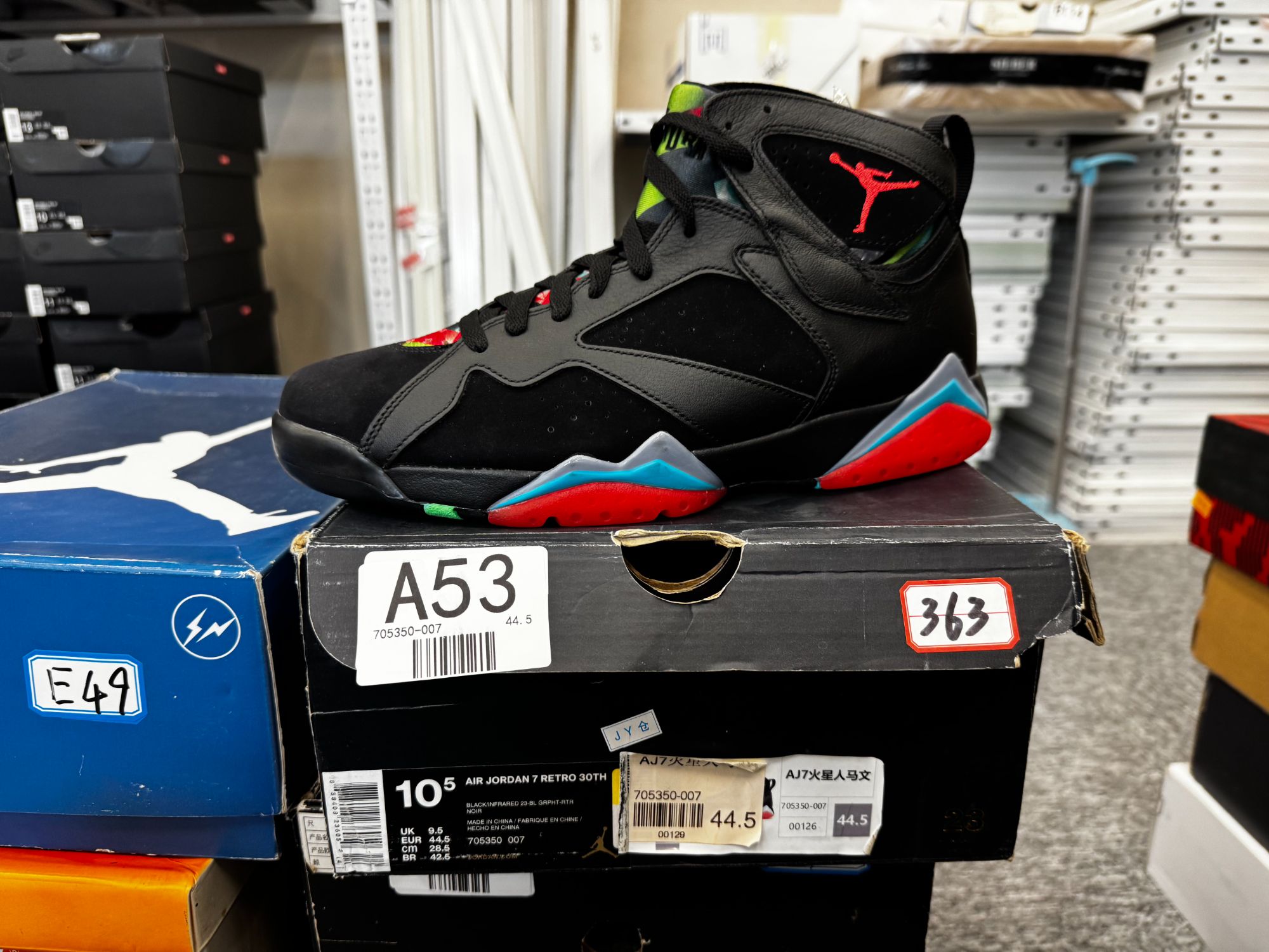nike aj7 火星人 全新原盒 44.5码 12.3 bai A53