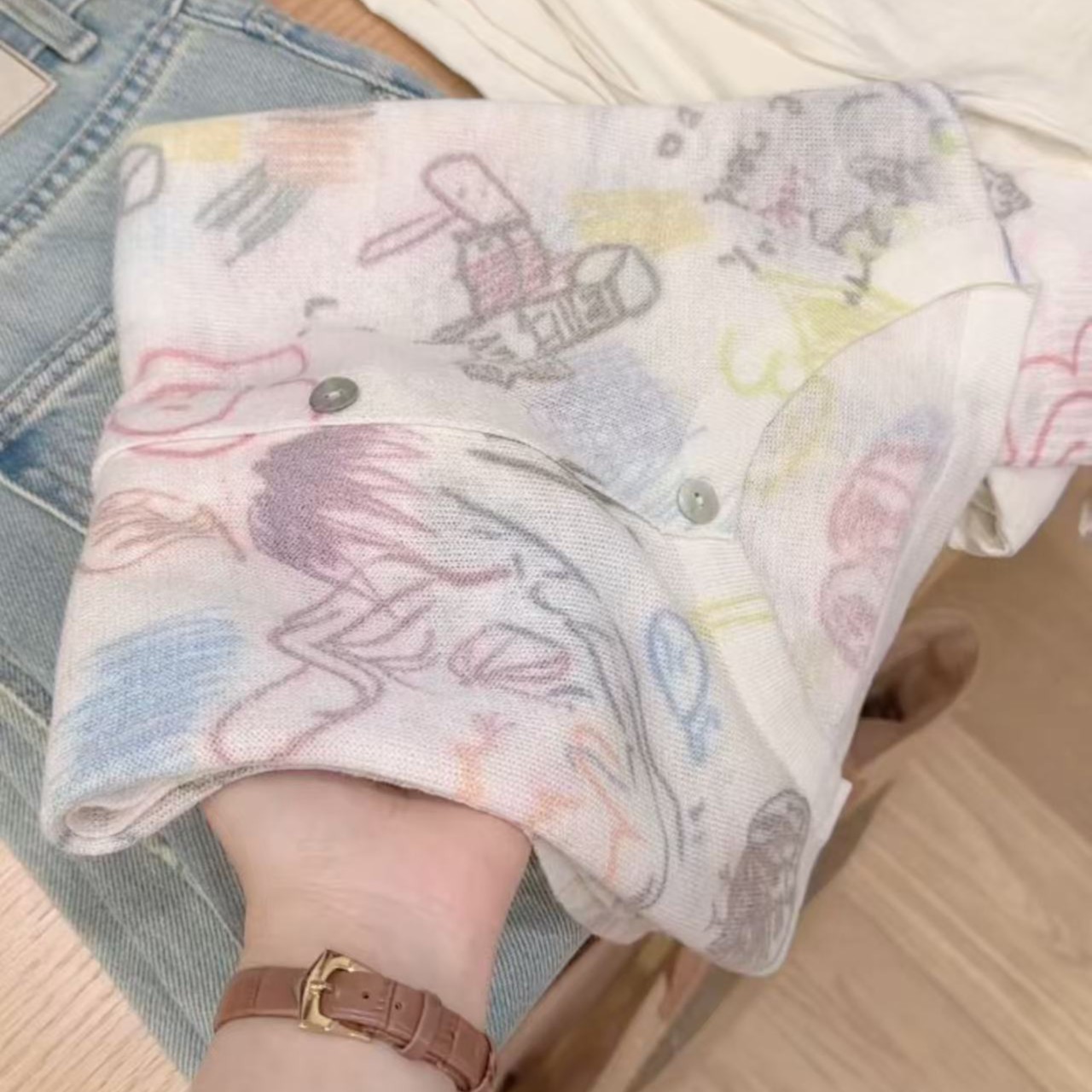 七言家巨好看！  贝壳扣笑脸涂鸦开衫8