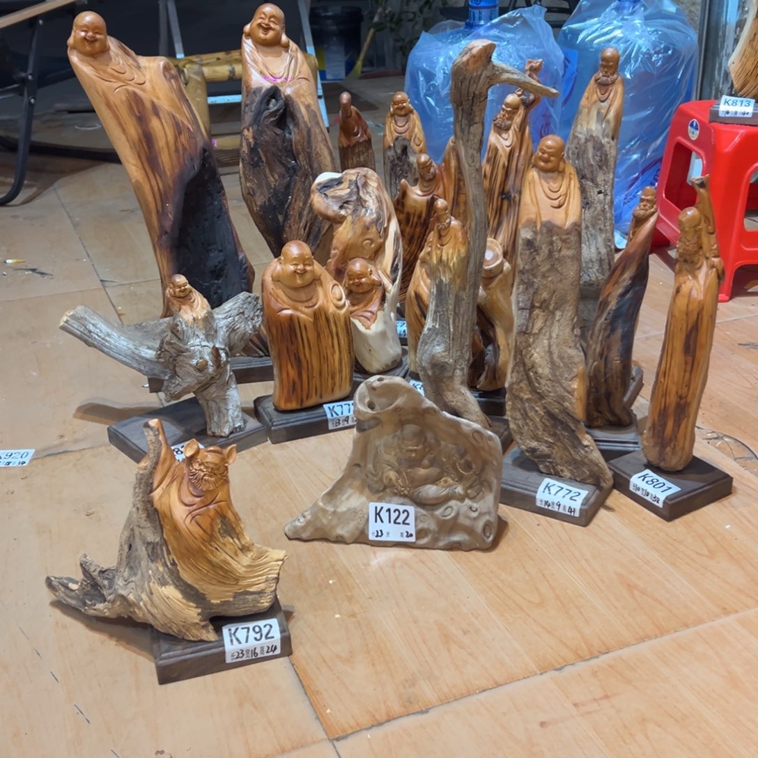 总***眠金丝楠崖柏木雕木雕