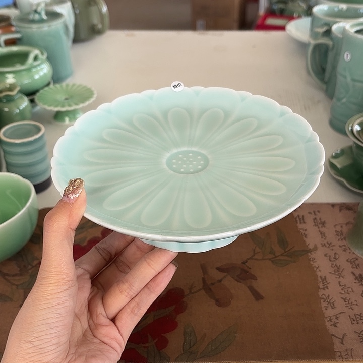 龙泉云间青瓷小米茶器