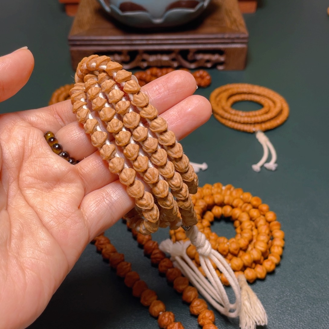 柏香籽/百香籽吊坠蛇骨长串