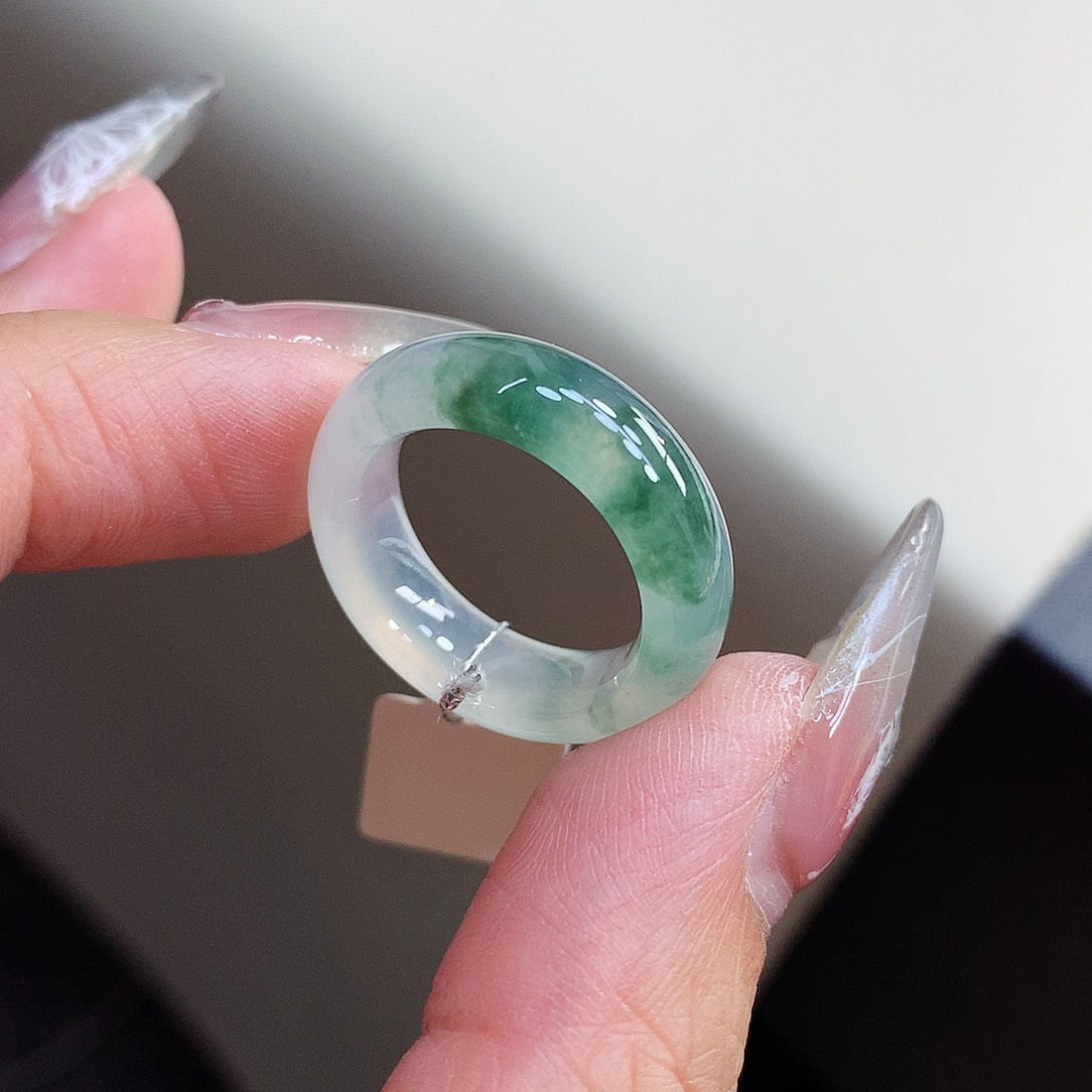 翡翠戒指未镶嵌15号